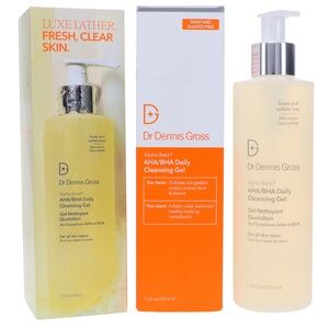 Dr. Dennis Gross Skincare Alpha Beta AHA/BHA Daily Cleansing Gel.